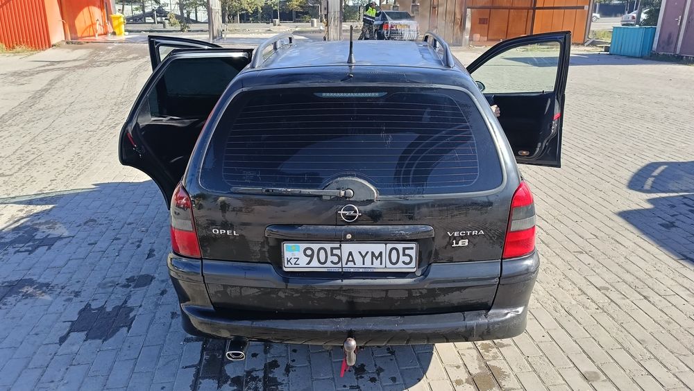 Опель вектра б универсал
