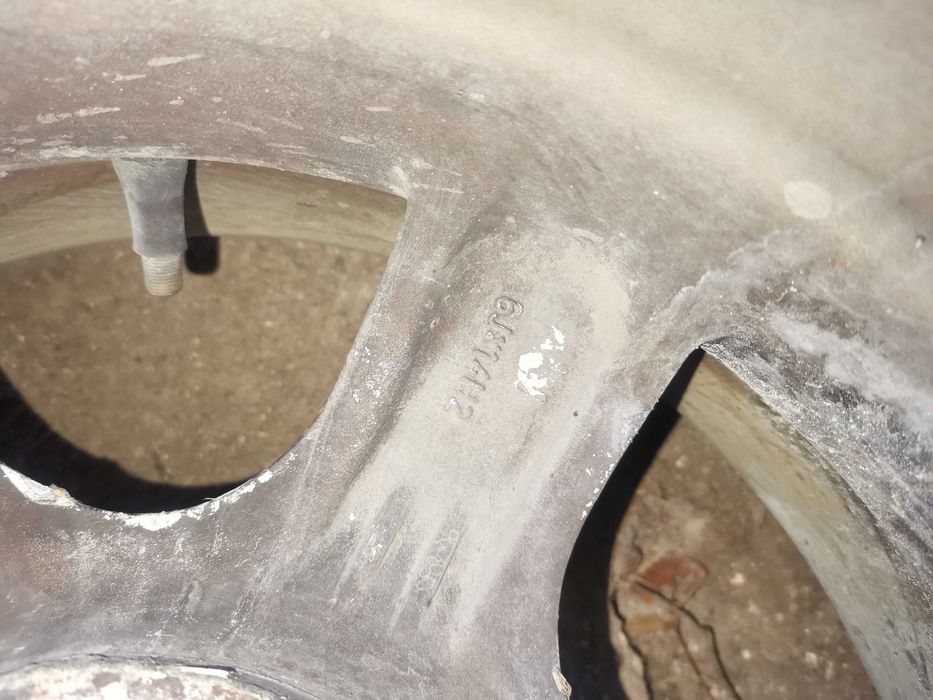 Гуми +джанти 185/65 за 4 бр.