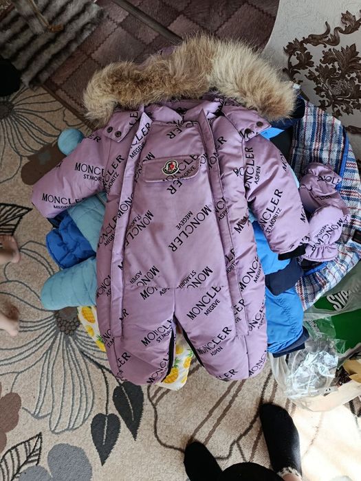 Продам детский комбинезон