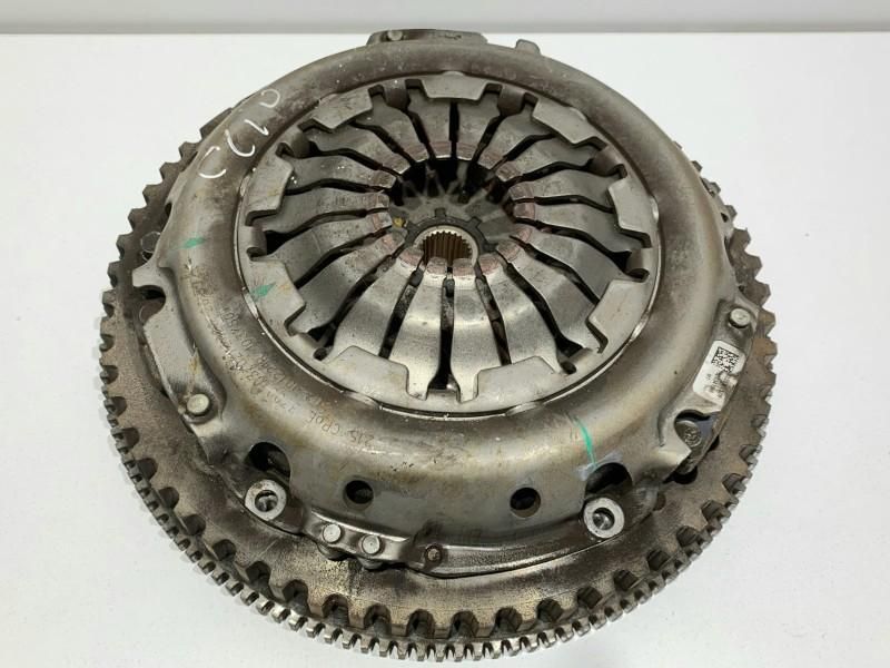 Kit ambreiaj Renault Clio 4 facelift 302056252R 0.9 TCE cutie manuala