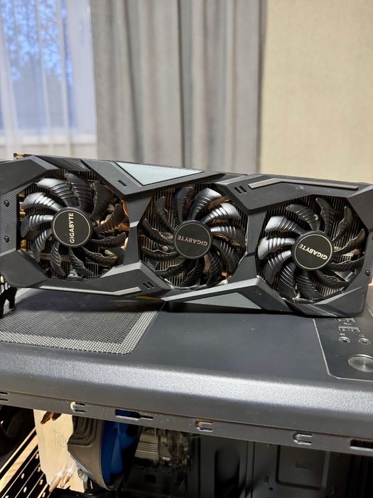 Видеокарта Gigabyte GeForce GTX 1660 Super 6GB