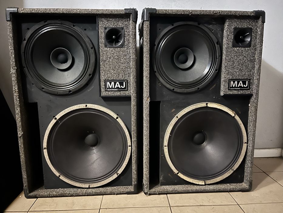 Vand boxe 15 inch 250 w