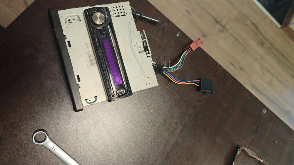 Cd  за автомобил