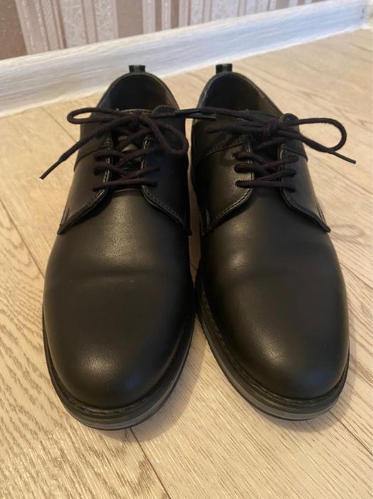 Продам туфли отличного качества !