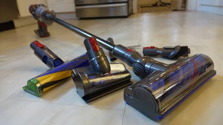 Dyson V12 Slim Absolute — лёгкий, мощный и удобный