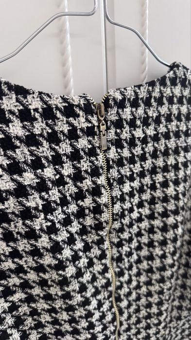 продаю платье красивое