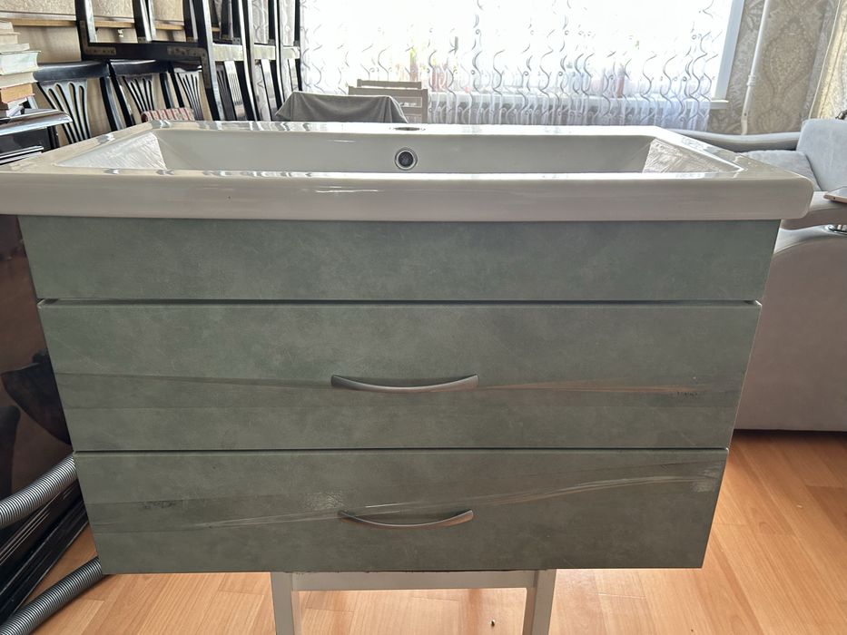 продам раковину с подставкой