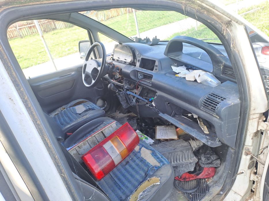 Фиат Скудо 1.9д на части