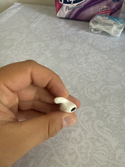 Правый R наушник Airpods 3 Apple
