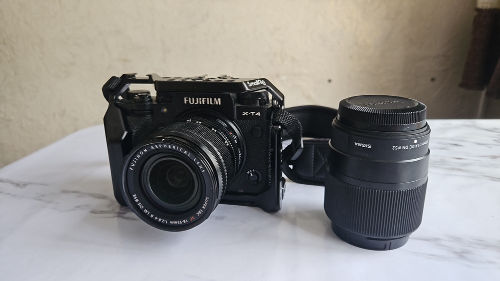 Fujifilm xt-4  18-55