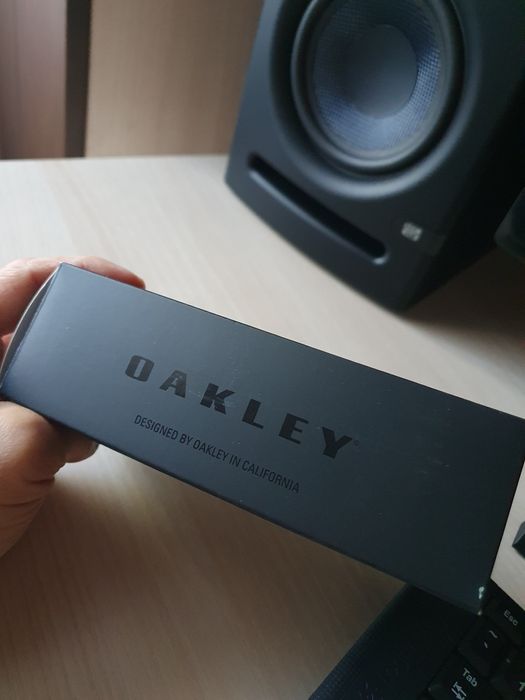 Ochelari de soare Oakley Holbrook .