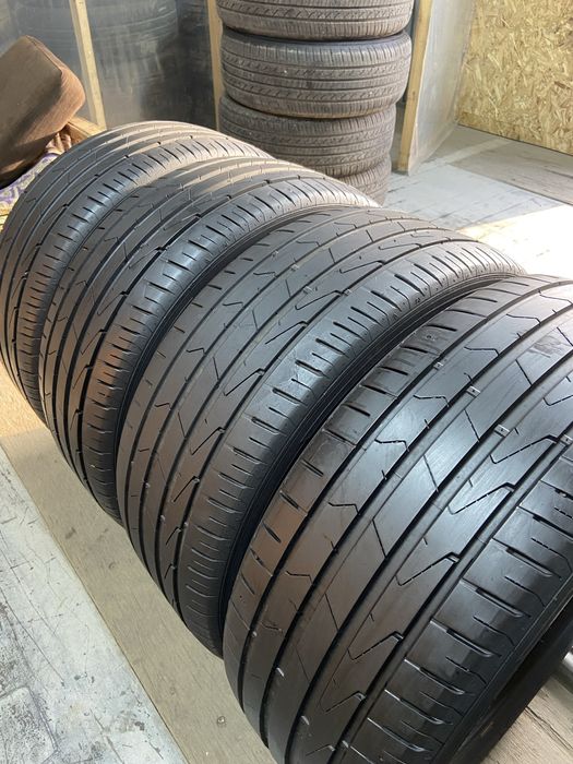 Продается 235/45/18 Hankook