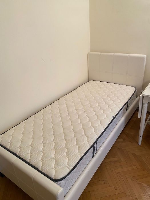 Pat 90x200cm Ikea si saltea Mobexpert