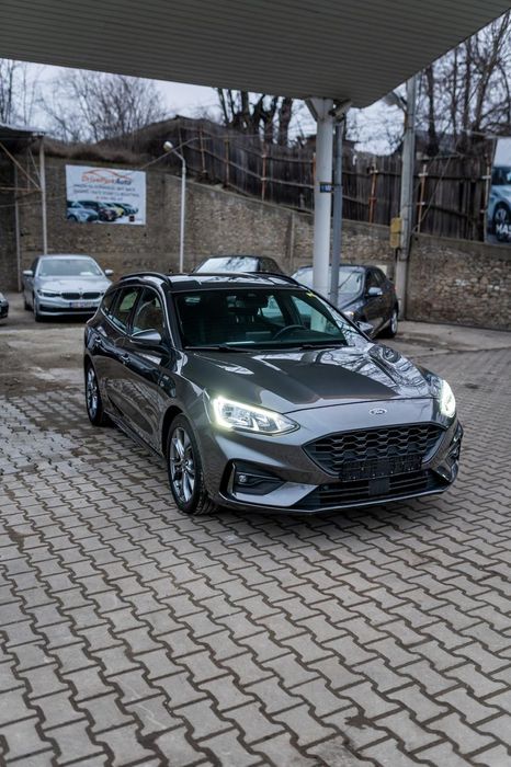 Ford Focus Parc autorizat garanție 12 luni