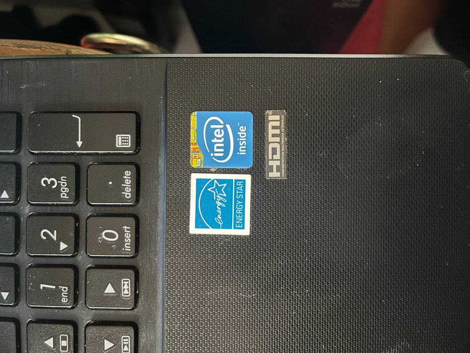 Продаётся ноутбук Asus