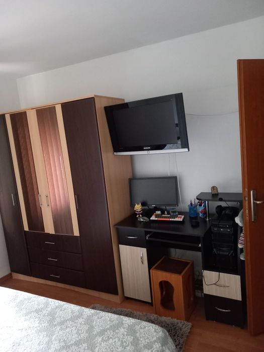 Apartament decomandat cu 2 camere