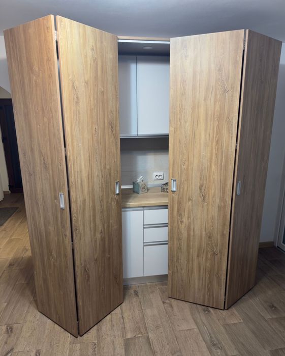 Mobila de bucătărie