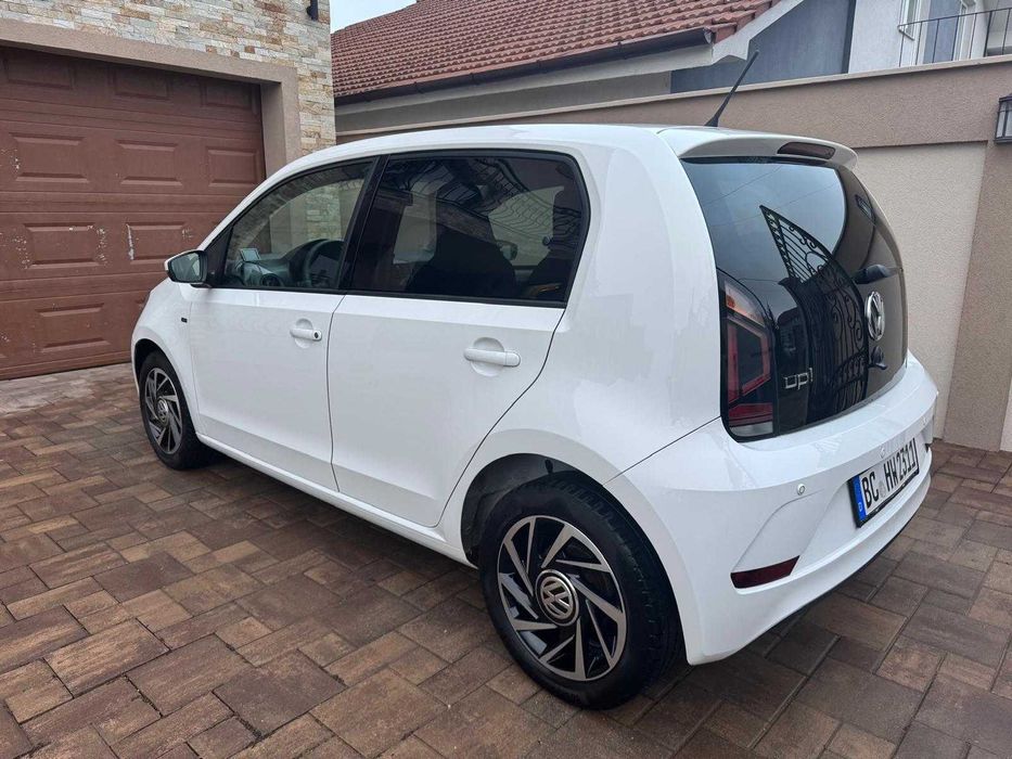 Volkswagen Up Active 1.0 MPI 2019 53000 km