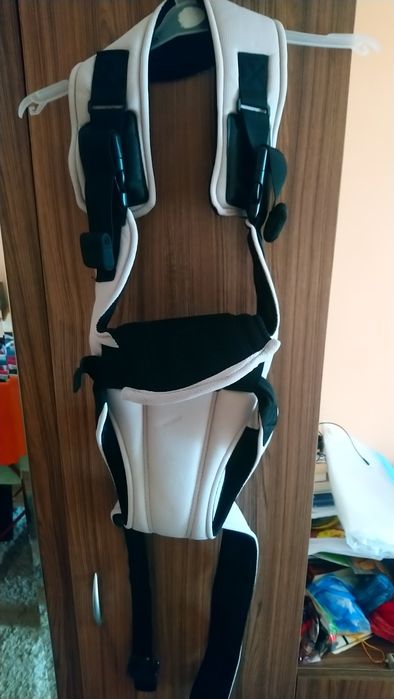 Продавам кенгуру за бебе