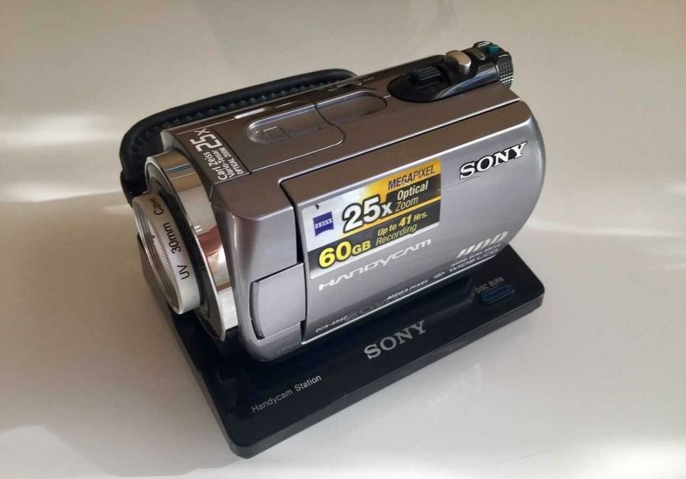 Продам  видеокамера  Sony