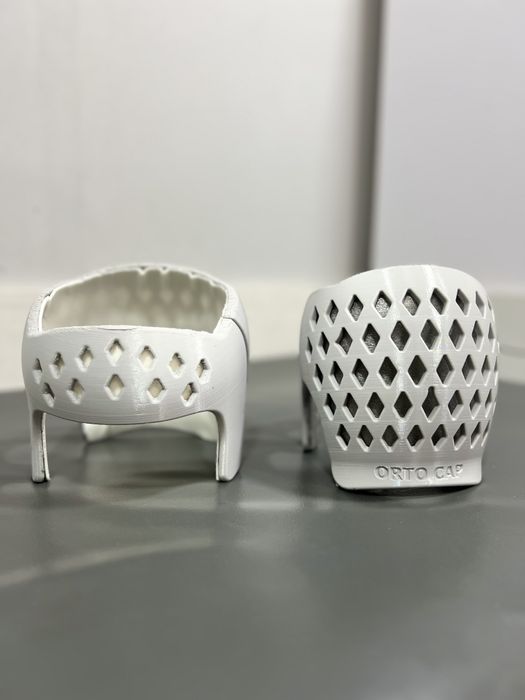 Bolalar uchun shlem. Ortopedik shlem.