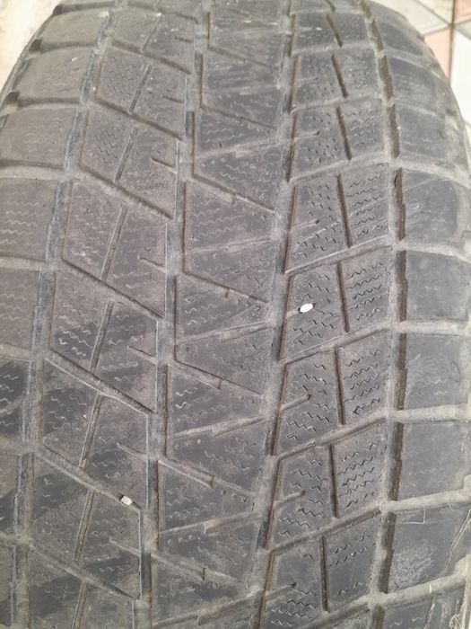 Шины зимние 255/55/19
