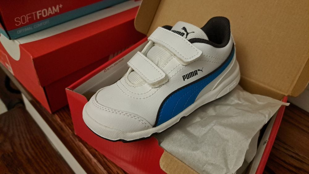 Adidasi Puma nr 25 copii