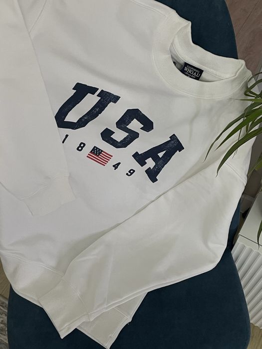 Свитшот от бренда Who.A.U