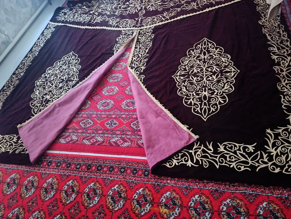 ЧИМИЛДИК  аппликация тикилган