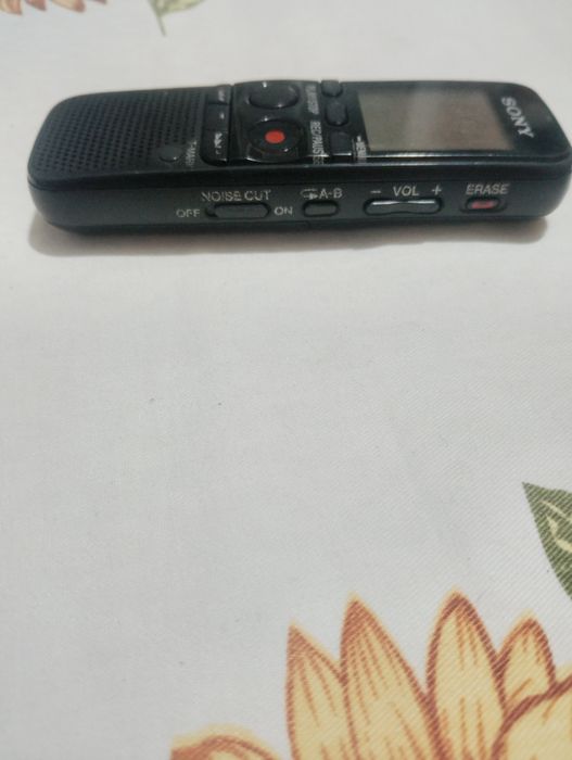 Диктофон Sony ICD-PX333