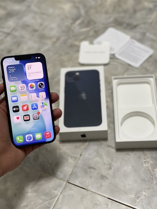 Продам IPHONE 13