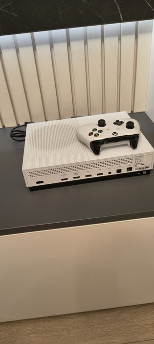 Xbox One S de 1 TB