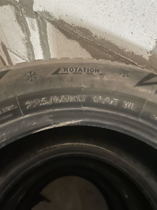 Шины зимные 225/65 R17 б/у