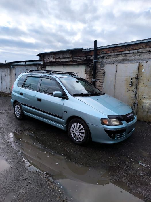 Митсубиси Спейс стар