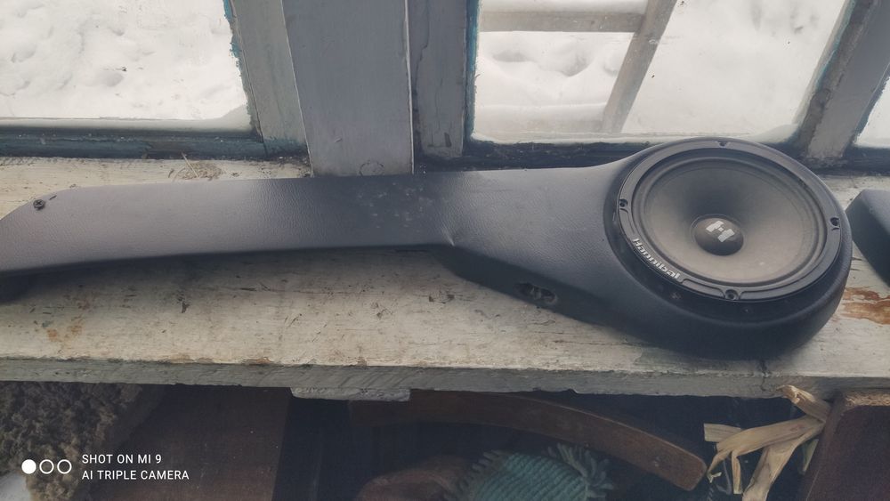 Продам колонки с подиумами