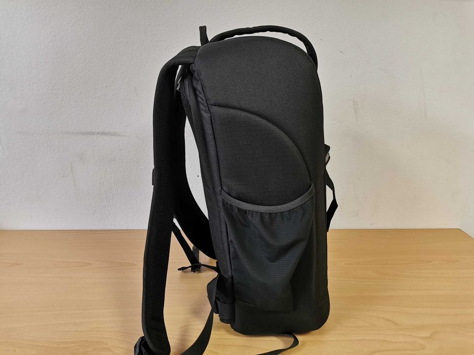 Lowepro Flipside 300 чанта - раница за фотоапарат