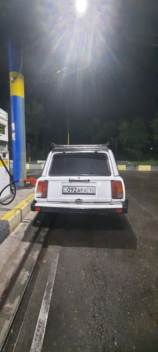 Продаю ваз 2104 .