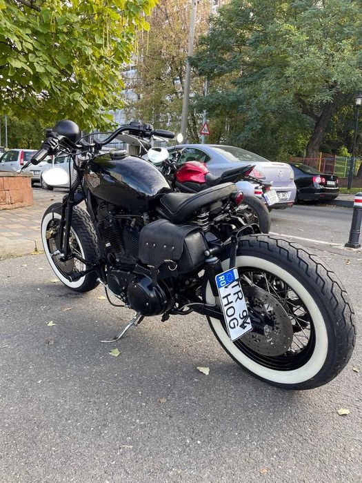 Harley Davidson 883 Springer Custom Bobber