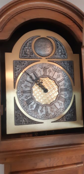 Pendulă de podea 2 metri înălțime