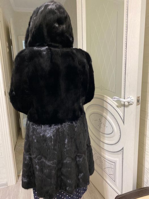 Продам норковую шубу