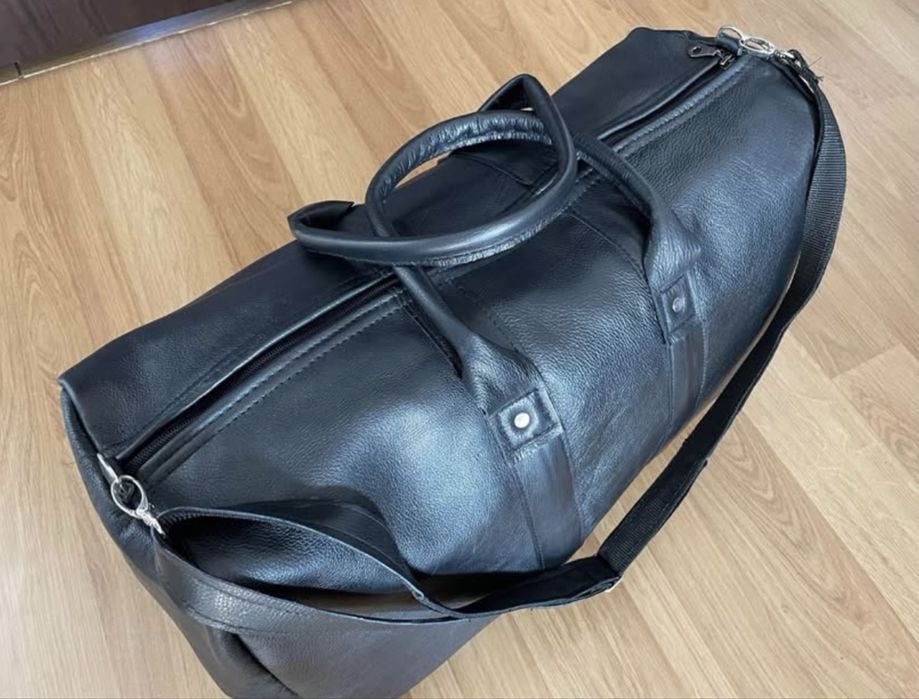 Geanta de voiaj/transport/sala din piele naturala negru