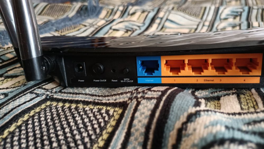 Продам модем tp-link Archer c6