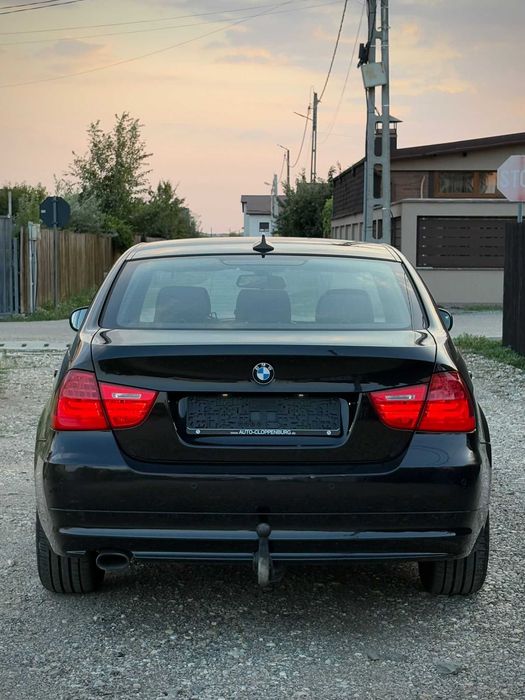 BMW Seria 3 E90 320d / 184 cp / 2010 / prim proprietar