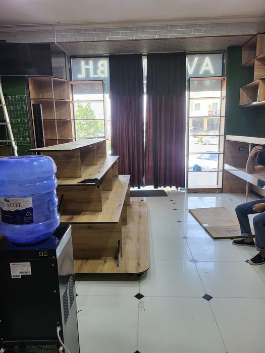 Афиша и мебеллар таййор