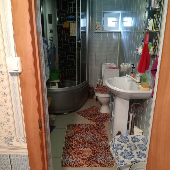 Продам ковер как на фото размер