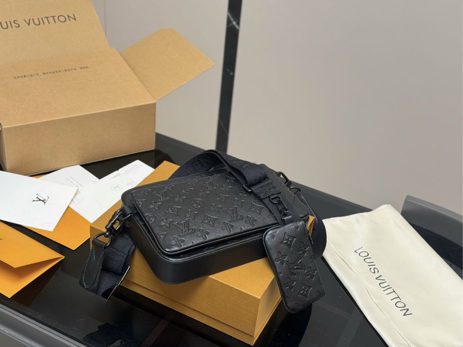 Барсетка Louis Vuitton LV