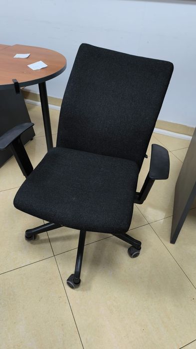 Офисная мебель б/у