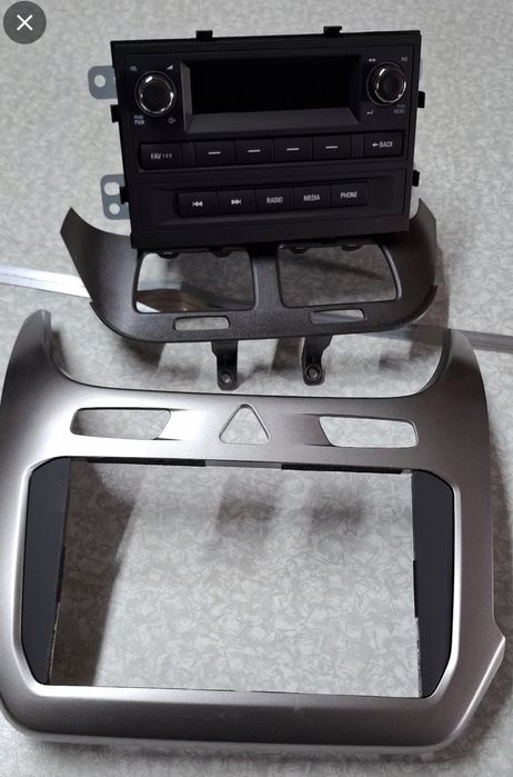 Продам магнитолу на кобольт