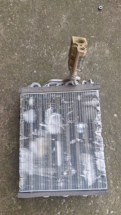 Вентелятор радиатор от кондера.гольф 3