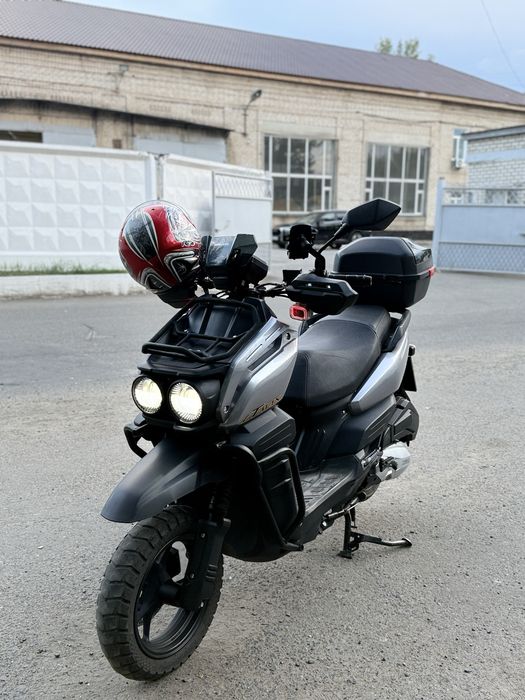 Tank, скутер 150 кубов